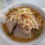 らーめんりんりん - ネギチャーシュー麺800円