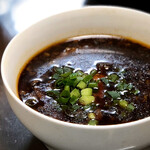 スパイス・ラー麺 卍力 - スープ・お店のより少し油強め、でもうまい