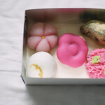 嘯月 - 2月の和菓子