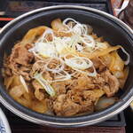 吉野家 - 料理写真:...季節限定「牛の鍋焼き御膳(648円)」、要するに(まとめると、結論)甲府駅前の定食屋/飲食店は"吉野家"しかないorz