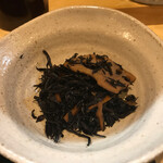 箱崎 井のかわず - 小鉢のヒジキ煮
