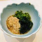 寿司栄 - カワハギの肝醤油