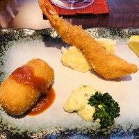 赤坂 津つ井 総本店 - フライ　海老　クリームコロッケ　ポテトサラダ　タルタルソース