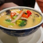 碧麗春 - 豆乳野菜湯麺