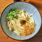 手打ちうどん ぶれーど・う - ピリ辛酢醤油