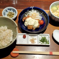 赤坂うまや - 冷汁とチキン南蛮定食全景