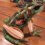 ナイトカフェ ラズ - カエル　スケルトンバージョン