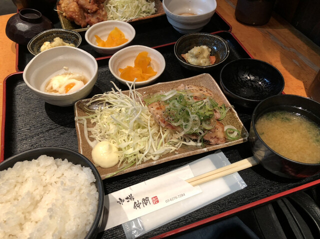 三是 市場仲間 新宿店 南新宿 居酒屋 食べログ