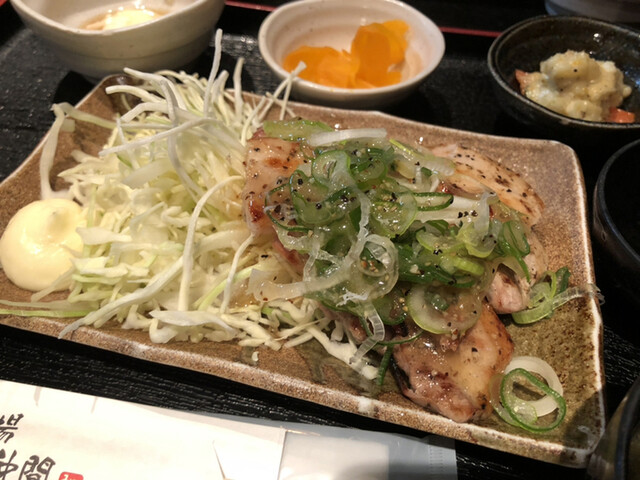 三是 市場仲間 新宿店 南新宿 居酒屋 食べログ