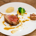 ユヌ パンセ - 仔羊のロースト　軽いスモーク