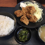 Niwatei Itabashiten - 鳥しん唐揚げ定食（醤油だれ）