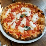 トラットリア ピッツェリア polipo - マルゲリータ