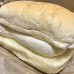 The old man`s Cafe 浦和美園店 - クリームパン¥480