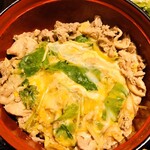 五反田 鳥心 - 八ヶ岳玉子の親子丼