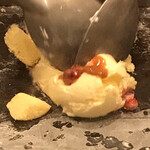 コールド・ストーン・クリーマリー - 