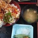 魚稚 - ミックス天丼