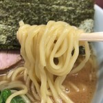 家系ラーメン 武将家 - 麺