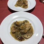 フンギ堂 - 鶏もも肉とボルチーニ