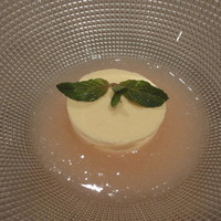 RISTORANTE YAGI - ルバーブのデザート