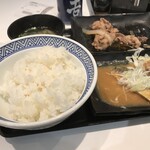 Yoshinoya - 料理