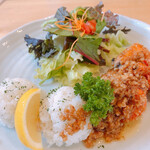 トラットリア サッチ - ガーリックシュリンプランチ