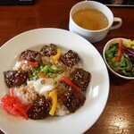 ワイルドグリル - 切りっぱなしステーキ丼