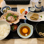 Jeia-Ruhoteru Kuremento Uwajima - 鯛飯定食