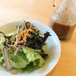 トラットリア サッチ - サラダ&自家製ドレッシング♡ドレッシングは絶品です！