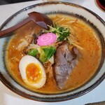 大麓ラーメン 麓郷舎より - 辛塩ハーフ 800円