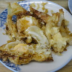 まるしん - 玉子素揚げ・ちくわの天婦羅