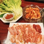 焼肉食べ放題 上上品 - 