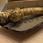 江戸前 鮨 服部 - 大きな山わさび