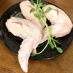 なかの食鶏 - 手羽先 3本 480yen