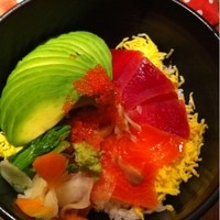 黒尊 - 美肌丼