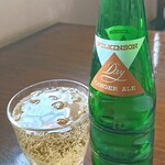 ピッツェリア ダ マッシモ - 「ジンジャーエール」