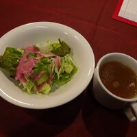 ニコラス 新橋店 - サラダとスープ