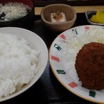 Nakayoshi - コロッケ定食￥430-