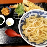 えっ！こんな処におうどん屋さん！？住吉 天ぷらカレーおうどん byまぁさん - 