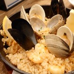 Fisshu Maketto Ichi San Roku - スペインで食べたパエリア