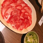 Hida Gyuu Yakiniku Kankoku Ryouri Maruaki - 