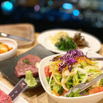 YAKINIKU A FIVE 徳 - 