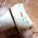 藤屋ベーカリー - サラダサンド！(2012,04/28)