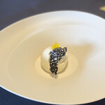 プレゼンテ スギ - フォアグラに玉ねぎのムース