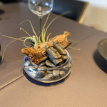 プレゼンテ スギ - モアイ型フィナンシェ（竹墨とポルチーニ）