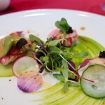 ルアン 神戸迎賓館 - オマール海老と新鮮野菜に椿オイルを使ったドレッシングがおいし～