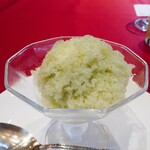 ルアン 神戸迎賓館 - お口直し（静岡県産緑茶のグラニテ）緑茶が濃厚で大人な味・・