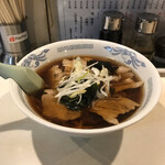 Juuhachiban - チャーシューめん。
                        旨し。