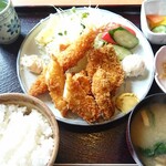 Tonkatsu Wakou - ミックスフライ定食1200円