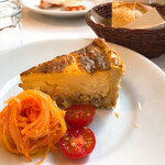 ラミティエ - 2020年3月訪問時 ズワイガニの入ったキッシュロレーヌ