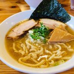 らーめん いつ樹 本店 - 鯛塩ラーメン 塩気の強さを感じる